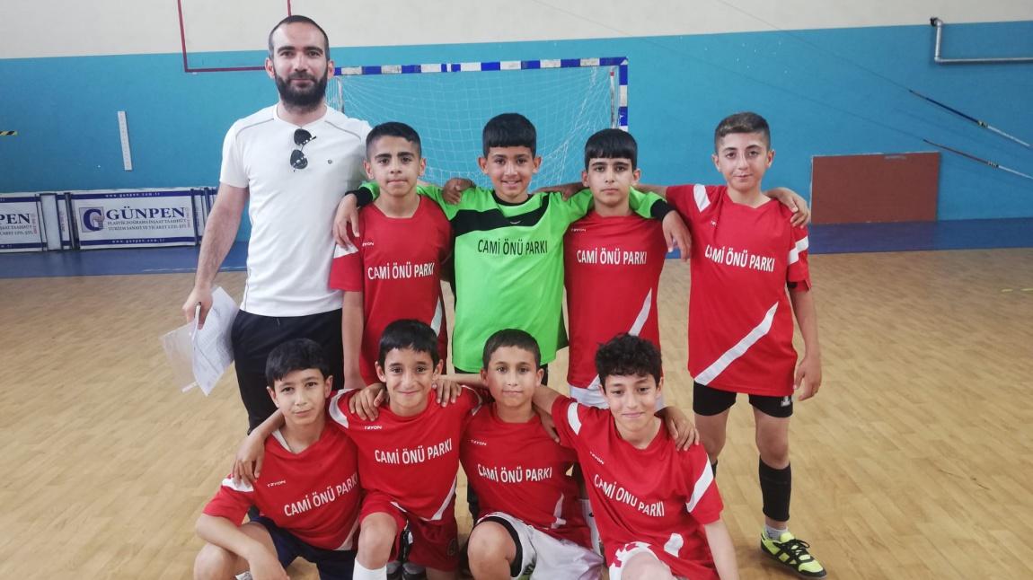 Erkek Futsal Takımımız Başarılara Doymuyor...